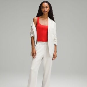 Wundermost Ultra-Soft Nulu
Square-Neck Sleeveless Bodysuit - Grenadine Red